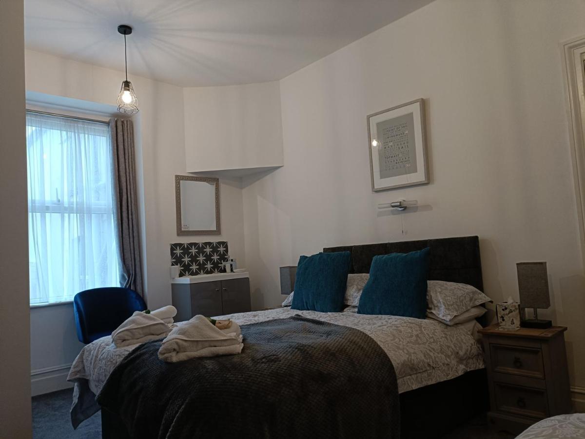 Tregella Guest House New Quay Exteriör bild